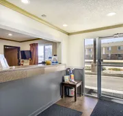 Super 8 by Wyndham Limon hotel detail image 4