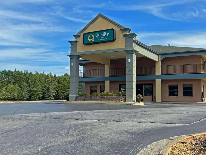 Quality Inn Adairsville - Calhoun South hotel detail image 2