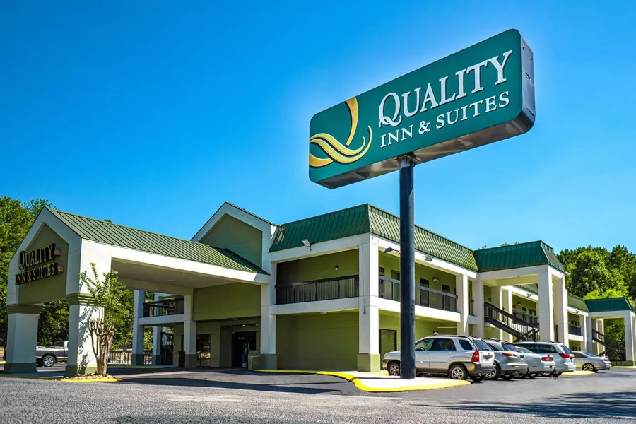 Quality Inn & Suites near Six Flags - Austell hotel detail image 2