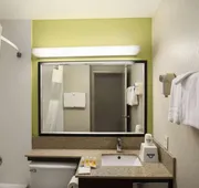 Days Inn by Wyndham Rome Downtown hotel detail image 4