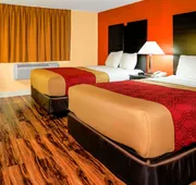 Econo Lodge Rome South hotel detail image 4