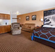 Super 8 by Wyndham Goodland hotel detail image 7