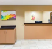 Super 8 by Wyndham Radcliff Ft. Knox Area hotel detail image 4