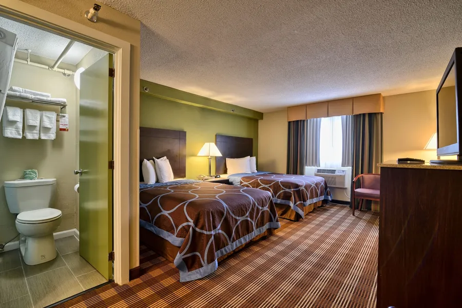 Super 8 by Wyndham Bangor hotel detail image 6