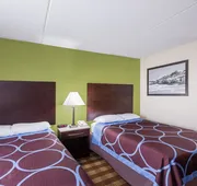 Super 8 by Wyndham Bangor hotel detail image 7