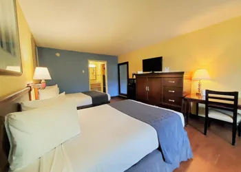 Days Inn by Wyndham Towson hotel thumbnail 5