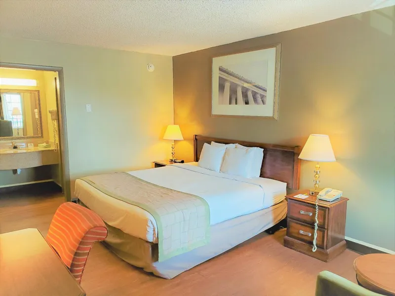 Days Inn by Wyndham Towson hotel detail image 6