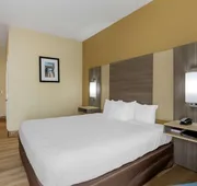 Best Western Plus Springfield Airport Inn hotel detail image 5