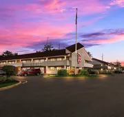 Red Roof Inn Salem hotel detail image 7