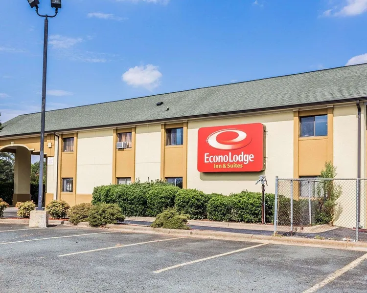 Econo Lodge Inn & Suites Matthews - Charlotte hotel detail image 2