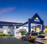 Days Inn & Suites by Wyndham Siler City hotel detail image 4