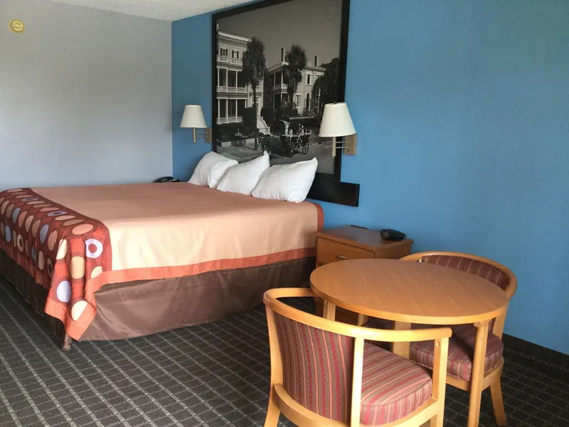 Super 8 by Wyndham Walterboro hotel detail image 6