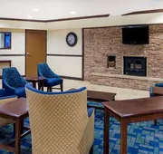 Days Inn & Suites by Wyndham Bridgeport - Clarksburg hotel detail image 3