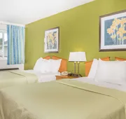 Days Inn & Suites by Wyndham Bridgeport - Clarksburg hotel detail image 7