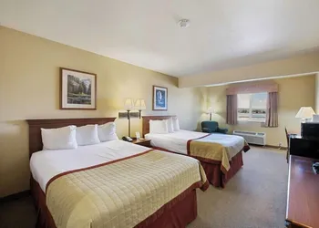 Pinedale Hotel & Suites hotel thumbnail 5