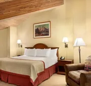 Pinedale Hotel & Suites hotel detail image 7