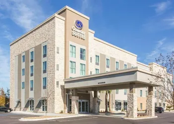 Comfort Suites North Charleston - Ashley Phosphate hotel thumbnail 2