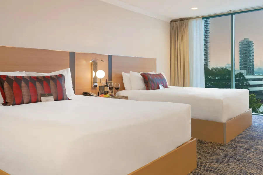 Executive Suites Hotel Metro Vancouver hotel detail image 6