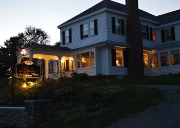 Brewster Inn hotel thumbnail 4