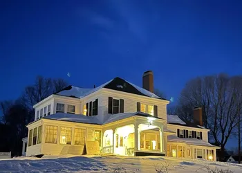 Brewster Inn hotel thumbnail 7