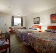 Travelodge by Wyndham Weyburn hotel detail image 4