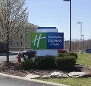 Holiday Inn Express & Suites Youngstown West - Austintown by IHG hotel detail image 3