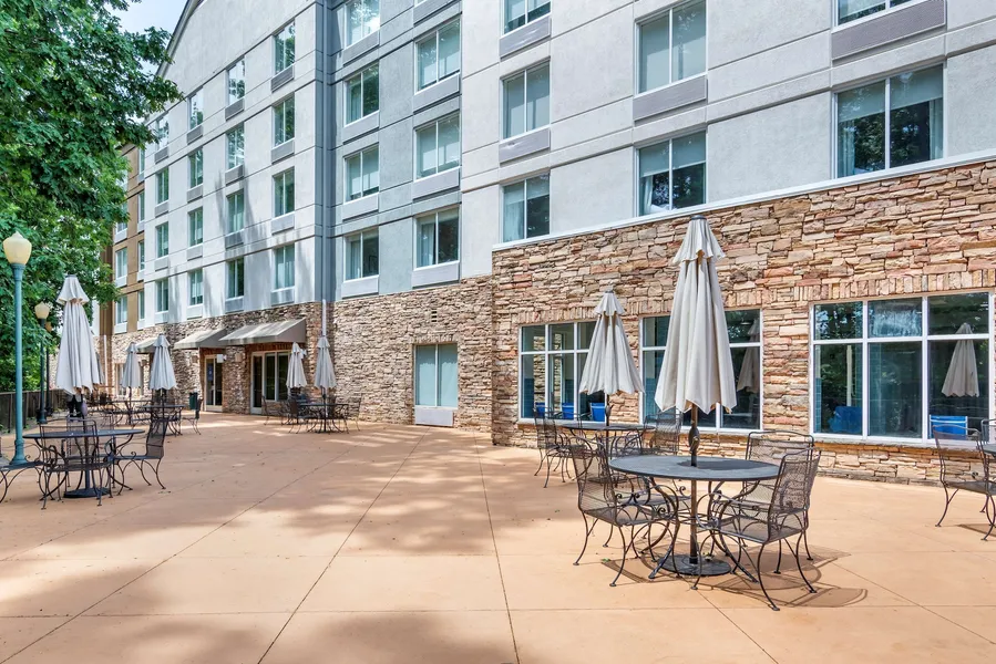 Hilton Garden Inn Atlanta NE/Gwinnett Sugarloaf hotel detail image 2