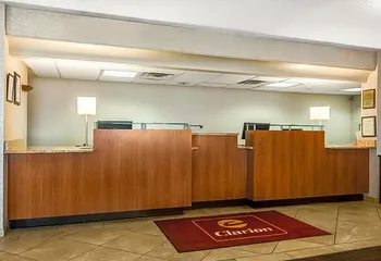 Clarion Inn hotel thumbnail 3