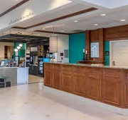 Hilton Garden Inn Naperville/Warrenville hotel detail image 4