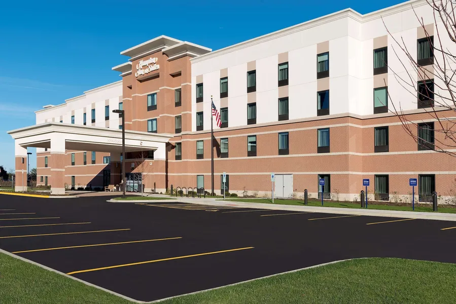 Hampton Inn & Suites Chicago Schaumburg hotel detail image 2