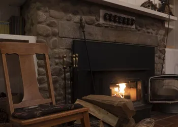 The Buttonwood Inn on Mt. Surprise hotel thumbnail 8