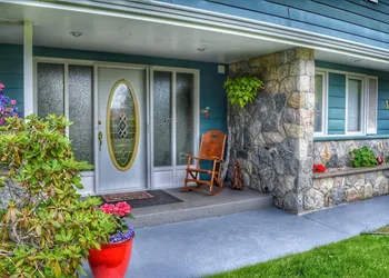 Sunny Shuswap B&B hotel thumbnail 2