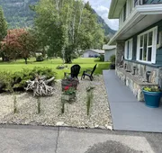 Sunny Shuswap B&B hotel detail image 5