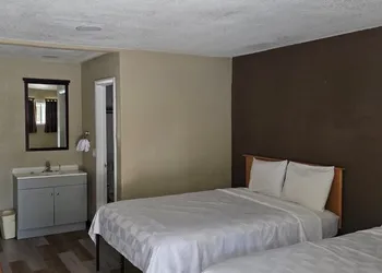 Country INN hotel thumbnail 7
