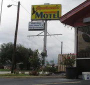 Sportsman Motel hotel detail image 4