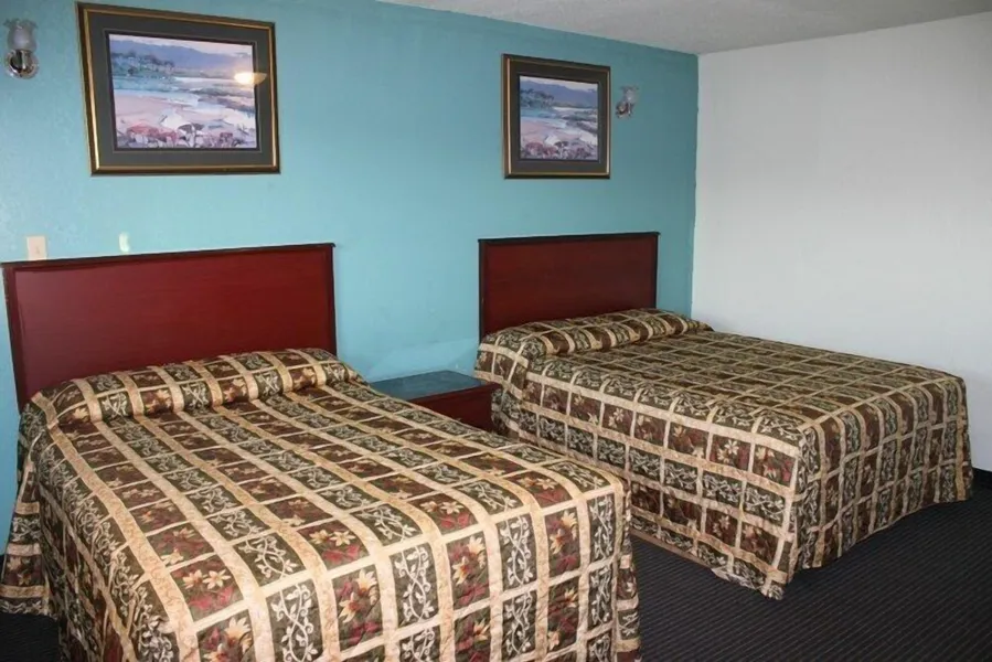 Sportsman Motel hotel detail image 6