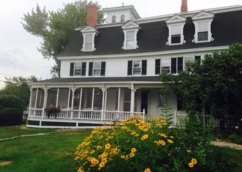 Center Lovell Inn hotel thumbnail 4