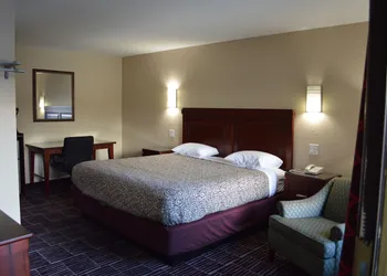 Economy INN hotel thumbnail 7