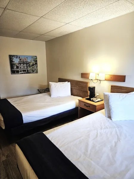 Otter Creek Inn hotel detail image 6