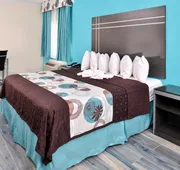 Americas Best Value Inn & Suites Houston at Hwy 6 & Westpark hotel detail image 7