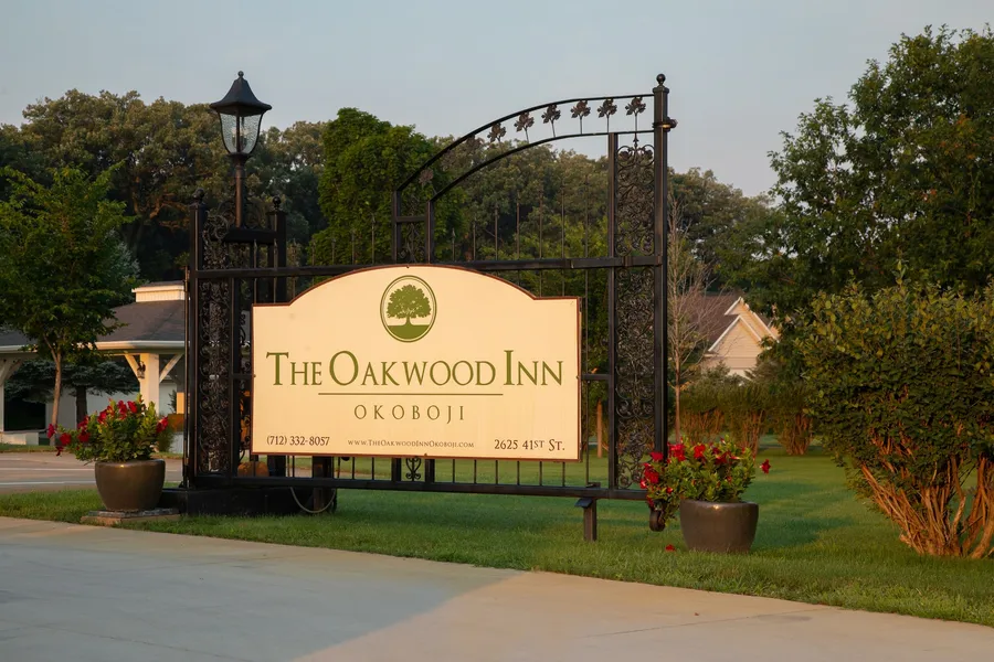The Oakwood Inn Okoboji - Adults Only hotel detail image 2