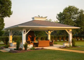 The Oakwood Inn Okoboji - Adults Only hotel thumbnail 5