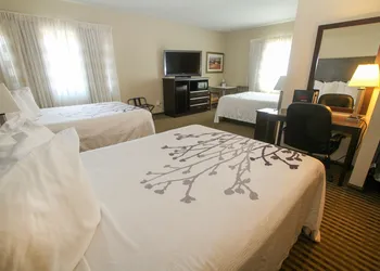 Bowman Inn & Suites hotel thumbnail 6