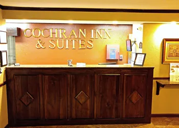 Cochran Inn & Suites hotel thumbnail 3