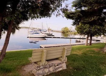 Auberge Lac St-Jean hotel thumbnail 7