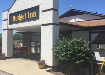 Midway Budget Inn hotel thumbnail 2