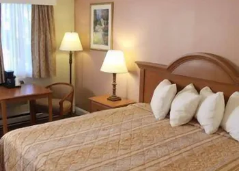 Seabrook Inn hotel thumbnail 7