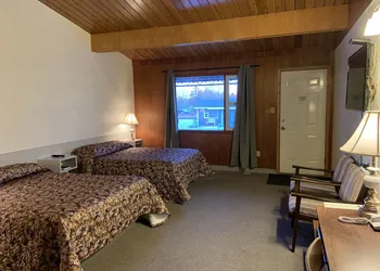 Ace Crown Motel hotel thumbnail 5