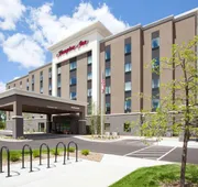 Hampton Inn Minneapolis-Roseville hotel detail image 3