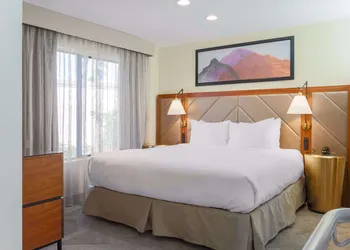 DoubleTree Suites by Hilton Hotel Sacramento – Rancho Cordova hotel thumbnail 6
